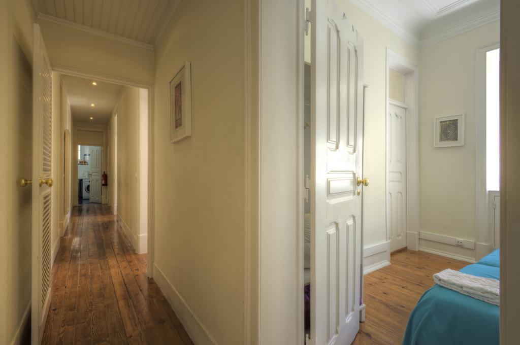 Angola Apartment - 8Bedrooms ลิสบอน ภายนอก รูปภาพ